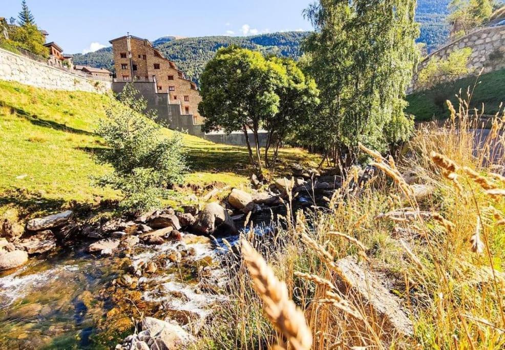 Unico Piso Colorido Y Divertido En Ransol - Increibles Vistas Al Rio Y Naturaleza - Ideal Familias Apartment Andorra la Vella Luaran gambar